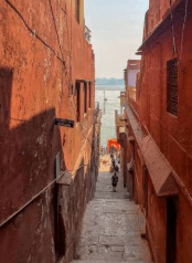 Old Kashi lanes at Kashi Vishwanath Temple